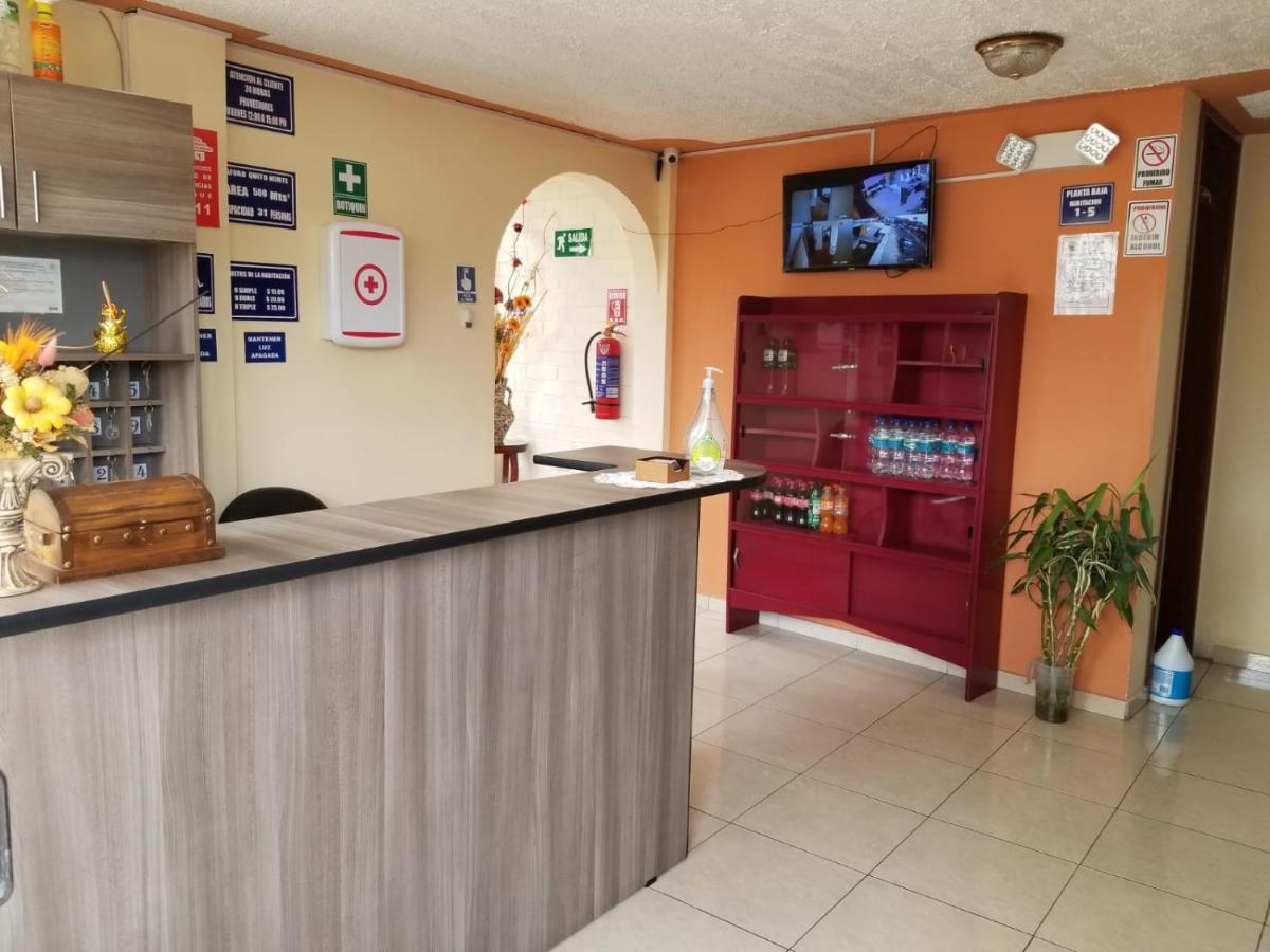 Hostal El Confort Quito Norte מראה חיצוני תמונה